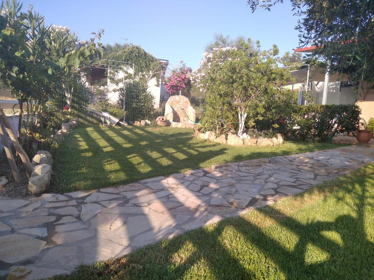 Spiti Lou Appartement Notos Buitenkant foto